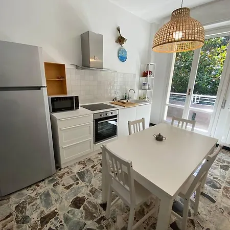 Casa Matilde A Pochi Passi Dal Mare Di *